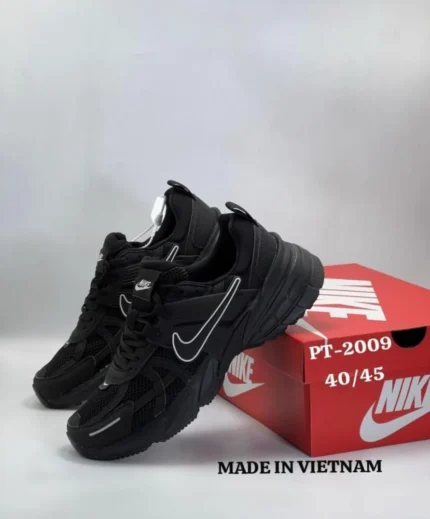 Nike V2K Run 13